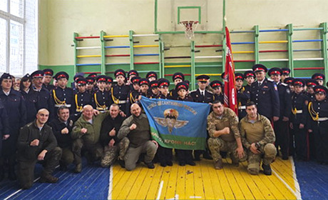 Повідомлено про підозру очільнику "казачого" навчального закладу на окупованій Старобільщині