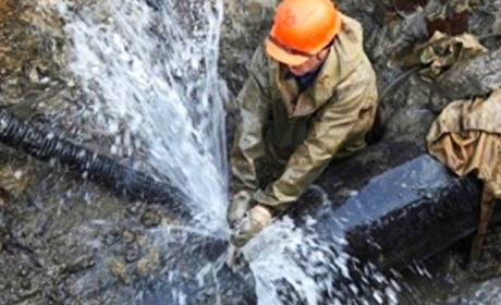 У Лозівській громаді сталося три пориви на водопроводі. Де припинено водопостачання через аварії