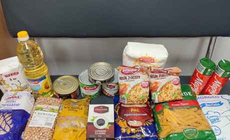 У Дніпрі розпочато видачу продуктових наборів для переселенців з Покровської громади