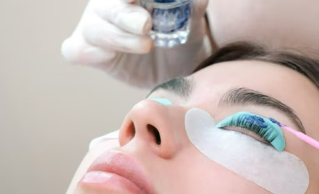 Ламінування брів: Як правильно вибрати склад?