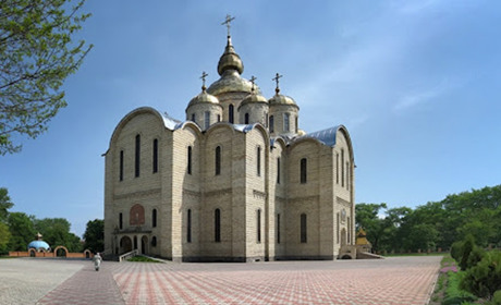 На одинадцятий рік війни українська душа та тіло об’єдналися: найбільший храм став ПЦУ