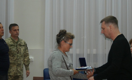 У Покрові відбулася 59 сесія міської ради: вшанували пам'ять загиблих Героїв