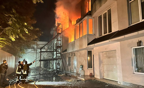 Одеса пережила черговий ракетний удар: пошкоджено більше 10 будинків, люди дивом не постраждали