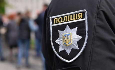 У навчальному закладі на Одещині один хлопець побив іншого: поліція відкрила справу