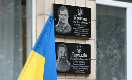 У Зеленому Яру на вшанування пам’яті про загиблих Героїв-земляків відкрили меморіальні дошки