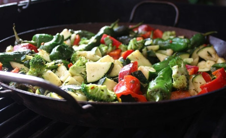 Як вибрати форму для запікання до електрогриля?