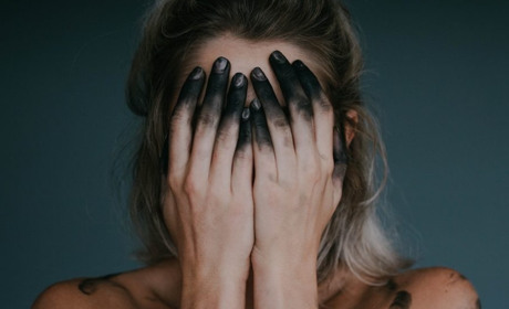 “Синдром вцілілого” під час війни: чому мільйони українців відчувають провину за свою безпеку