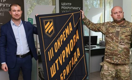 Військові Третьої штурмової бригади подякували Чернігову за фінансову підтримку