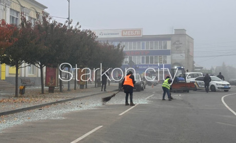 Старокостянтинів оговтується після ворожого удару: є пошкодження і потерпілі