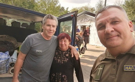 Волонтери організовують безкоштовну евакуацію з Покровської громади до безпечних регіонів