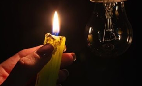 Аварійне відключення електрики у Генічеському районі та Скадовську залишило жителів без світла