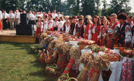 Легенди старокостянтинівської культури на фото: показуємо цікаві світлини