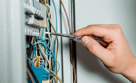 Планові відключення світла у Жовтих Водах з 11 по 14 листопада: де не буде електроенергії