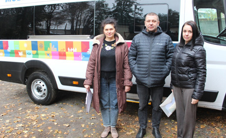 Мобільний ЦНАП у дії: Менська громада зробила послуги доступнішими
