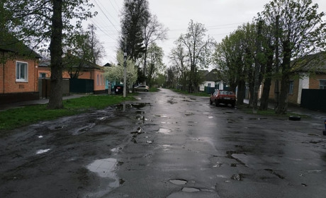 У Гадячі ремонтуватимуть дороги на вулиці Білохи та Гадяцького договору