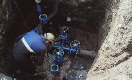 У Мені оновили водогін на перехресті Вокзальної та Гімназійної
