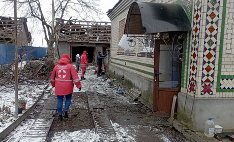 Пошкоджено понад 10 будинків: Червоний Хрест надав допомогу постраждалим від шахедної атаки