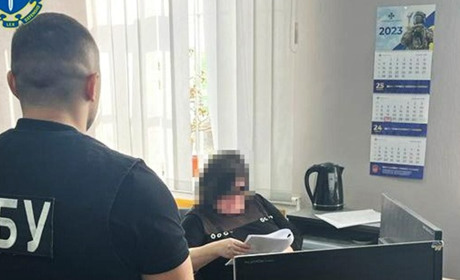 Жительку Бахмутського району засуджено до 15 років за співпрацю з розвідкою РФ: деталі справи