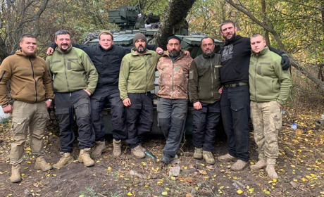 "Це не просто машина, а шанс вижити": переяславка веде збір для роти свого чоловіка ПІДТРИМАЙ!