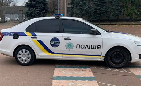 На Переяславщині жінка поскаржилася на свого колишнього, який буянив і розбив вікно: хроніка поліції