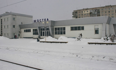 Тимчасово скасовують один із потягів Шостка-Київ: коли та як курсуватимуть інші