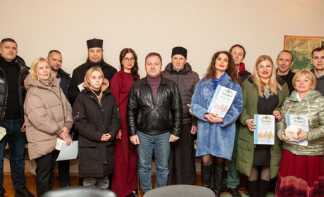 У Нікопольській РВА нагородили волонтерів з нагоди Міжнародного дня волонтера
