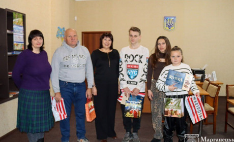 Юні моделісти з Марганця отримали нагороди за перемоги у Всеукраїнських змаганнях