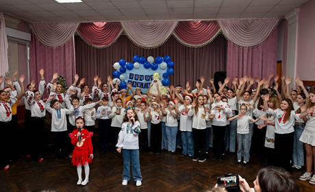 Свято сюрпризів, цікавих зустрічей, щирих привітань і подарунків у Кагарлицькому центрі творчості