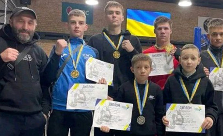 Юні фастівські боксери здобули 6 призових медалей на відкритому чемпіонаті з боксу: деталі