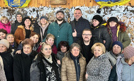 Народні артисти України Олександр Пономарьов та Михайло Хома привітали переяславських волонтерів