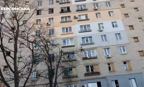 Через обстріли Херсонщини за добу п'ятеро людей отримали поранення