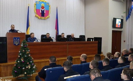 У Покрові обговорили безпеку життєдіяльності Нікопольського району