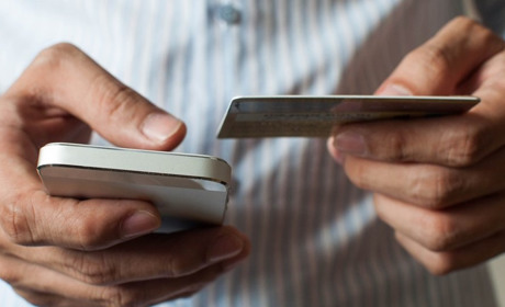 У сусідів: на гачку шахраїв, ДТП з мотоциклом, співачка з Хмельниччини у фіналі Євробачення