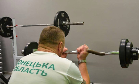 У Дніпрі відкрився Покровський спортивно-молодіжний центр з тренажерним залом
