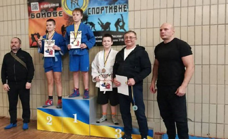 На Всеукраїнському турнірі з самбо фастівчани вибороли призові місця: деталі