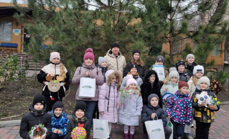 Гуляйпільці підвели підсумки конкурсу на створення новорічної іграшки та малюнку