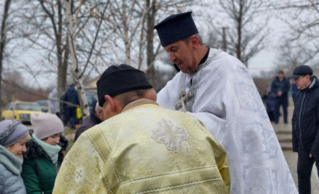 Як було у Первомайську на Водохреща: фото