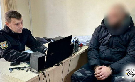 В Одесі командир військової частини вимагав у підлеглих 30% з бойових виплат