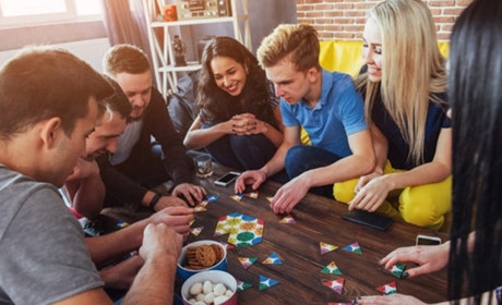 ТОП настільних ігор для цікавого вечора