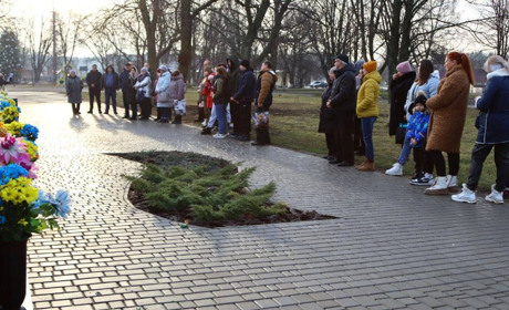 В Наталиному на Алеї Слави встановили ще сім стел полеглих Захисників