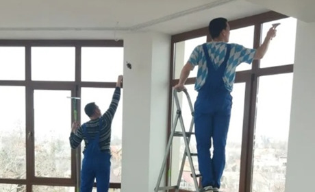 Skyклінінг, професійні послуги миття вікон?