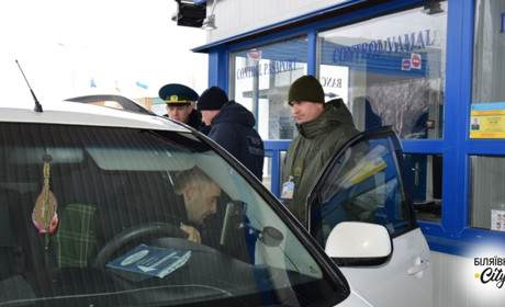 Змінились правила в’їзду до Молдови: важлива інформація для водіїв