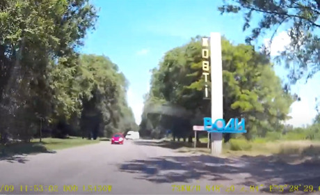 Які дороги були у Жовтих Водах 10 років тому: відео з автомобільного відеореєстратора