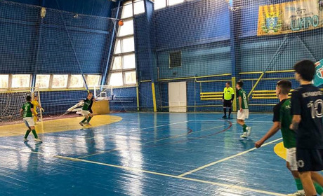 Вийшли до півфіналу: вдала гра юних футболістів із Кагарлика