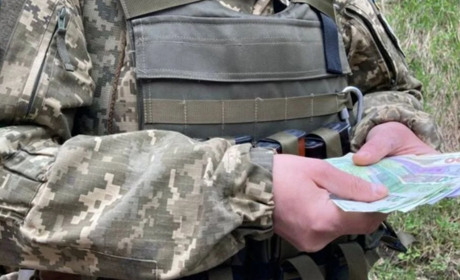 Допомога захисникам. У січні одна з громад на Луганщині сплатила оборонцям майже 700 тис грн