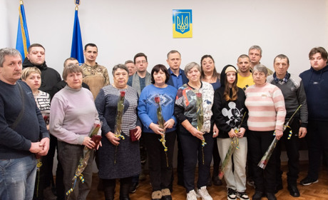 Нікопольських воїнів відзначили державними нагородами
