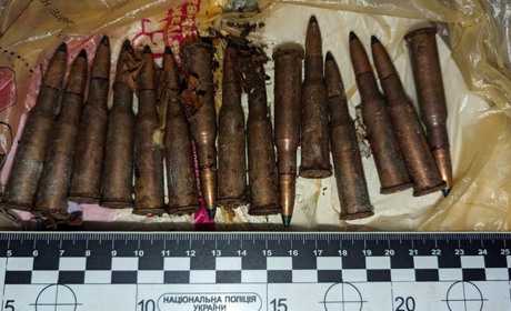 Чоловік приніс до поліції більше десятка патронів — правоохоронці Берестинщини проводять перевірку