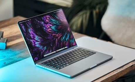 Чому MacBook залишається еталоном продуктивності та дизайну?