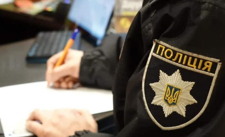 Жителів Лозової попереджають про шахраїв, які збирають особисті дані під виглядом працівників МВС