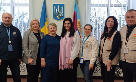 У Глухові побували представники гуманітарної місії NRC, на виплати від якої зараз подаються українці